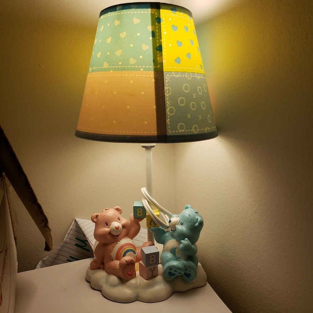 Vtg care bear lamp